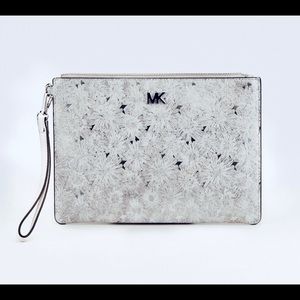 michael kors clutch